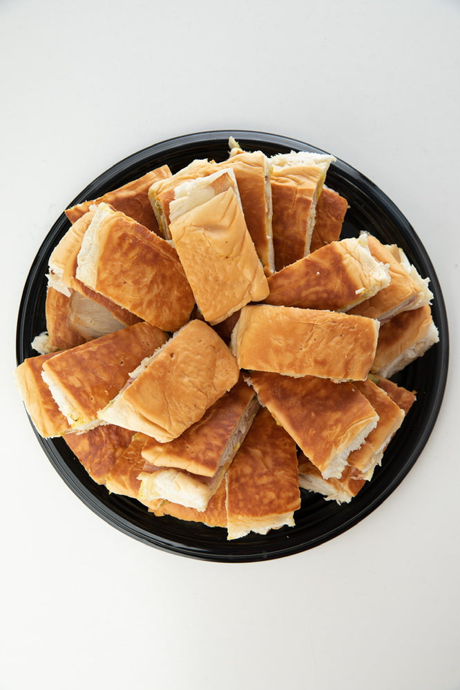 Bandeja de Mini Sandwichitos Cubano